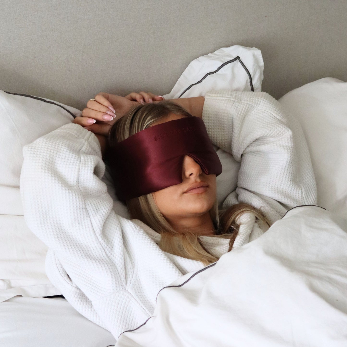 Essential Silk Sleep Mask